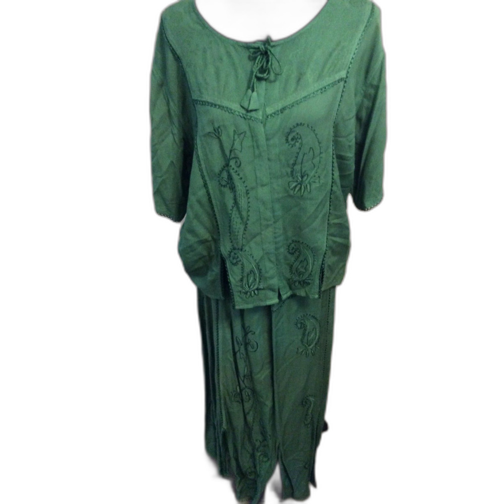 Vintage Boho Green Blouse Maxi Skirt Set FREE SIZE Embroidered Detailed India
